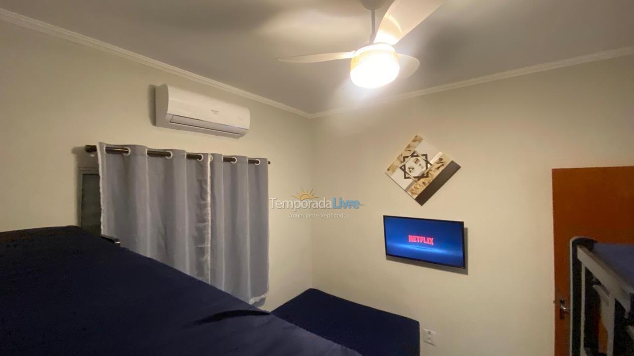 Casa para alquiler de vacaciones em Itanhaém (Jardim Suarão)