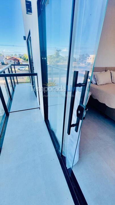 Casa para aluguel de temporada em Fundão (Praia Grande)