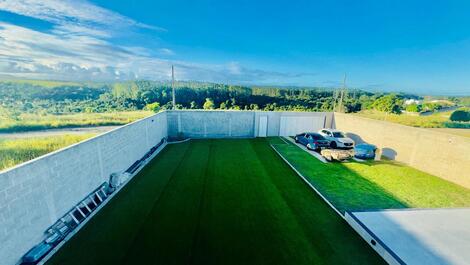 Praia Grande Linda Casa Duplex 3Q com Ar Split Piscina Churrasqueira