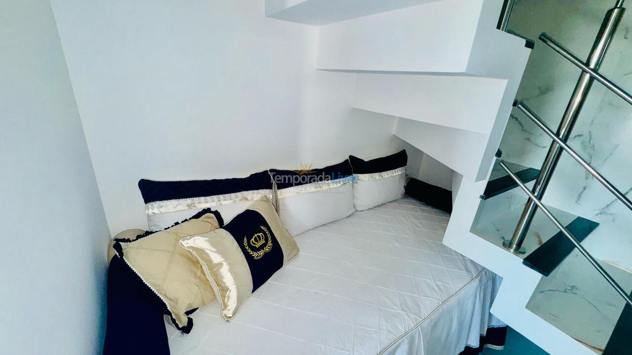 Casa para aluguel de temporada em Fundão (Praia Grande)