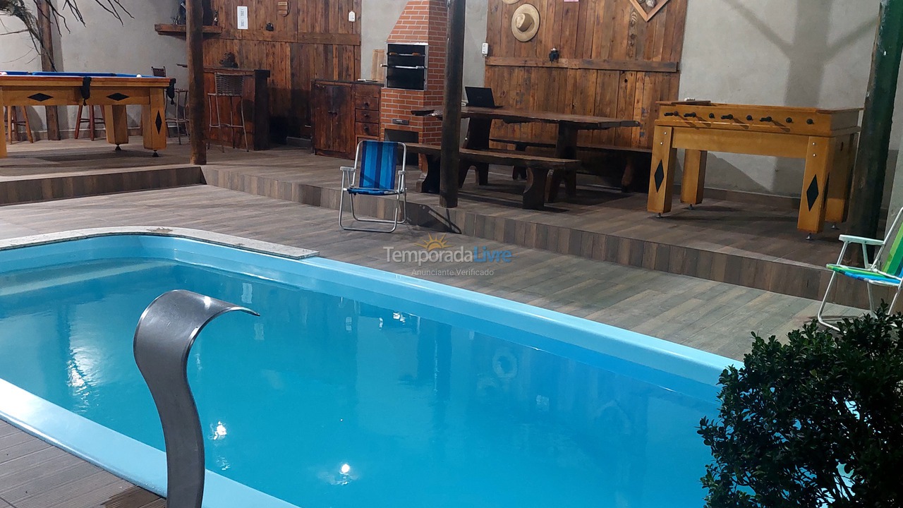 Casa para alquiler de vacaciones em Serra (Jacaraípe)