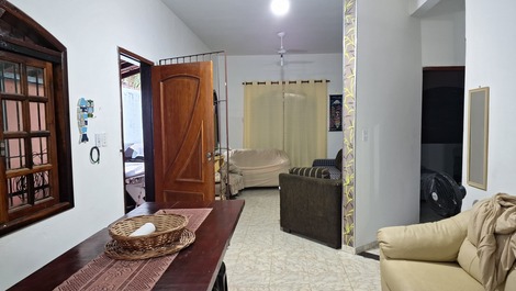 CASA BERTIOGA, CARNAVAL, FERIADOS, TEMPORADA, PX PRAIA, E RIVIERA.