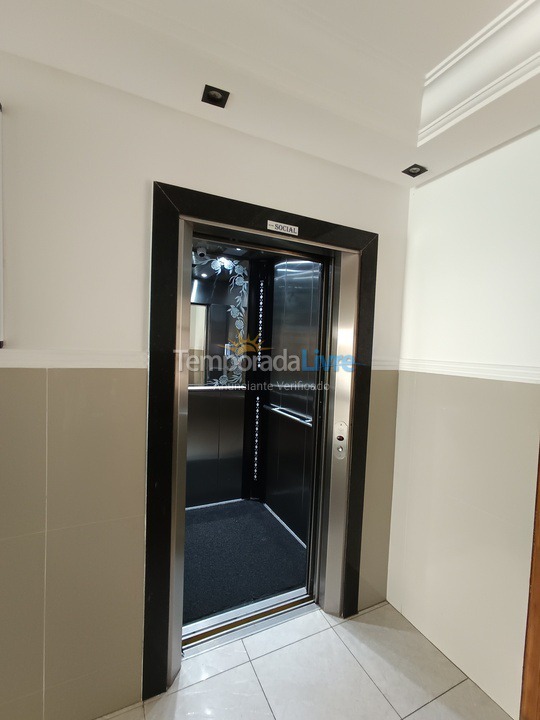 Apartment for vacation rental in Praia Grande (Praia do Caiçara)