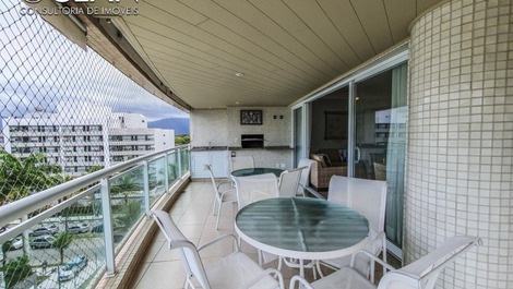 Apartamento de 4 suites, cerca de la playa y en el club compartido del módulo 2 de Riviera!