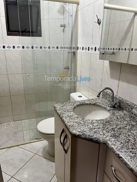 Apartamento para aluguel de temporada em Bombinhas (Praia de Bombas)