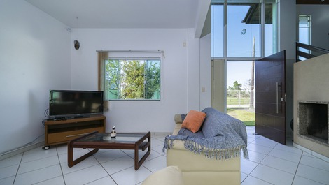 3 bedroom house in Canto Grande Beach Code 029A