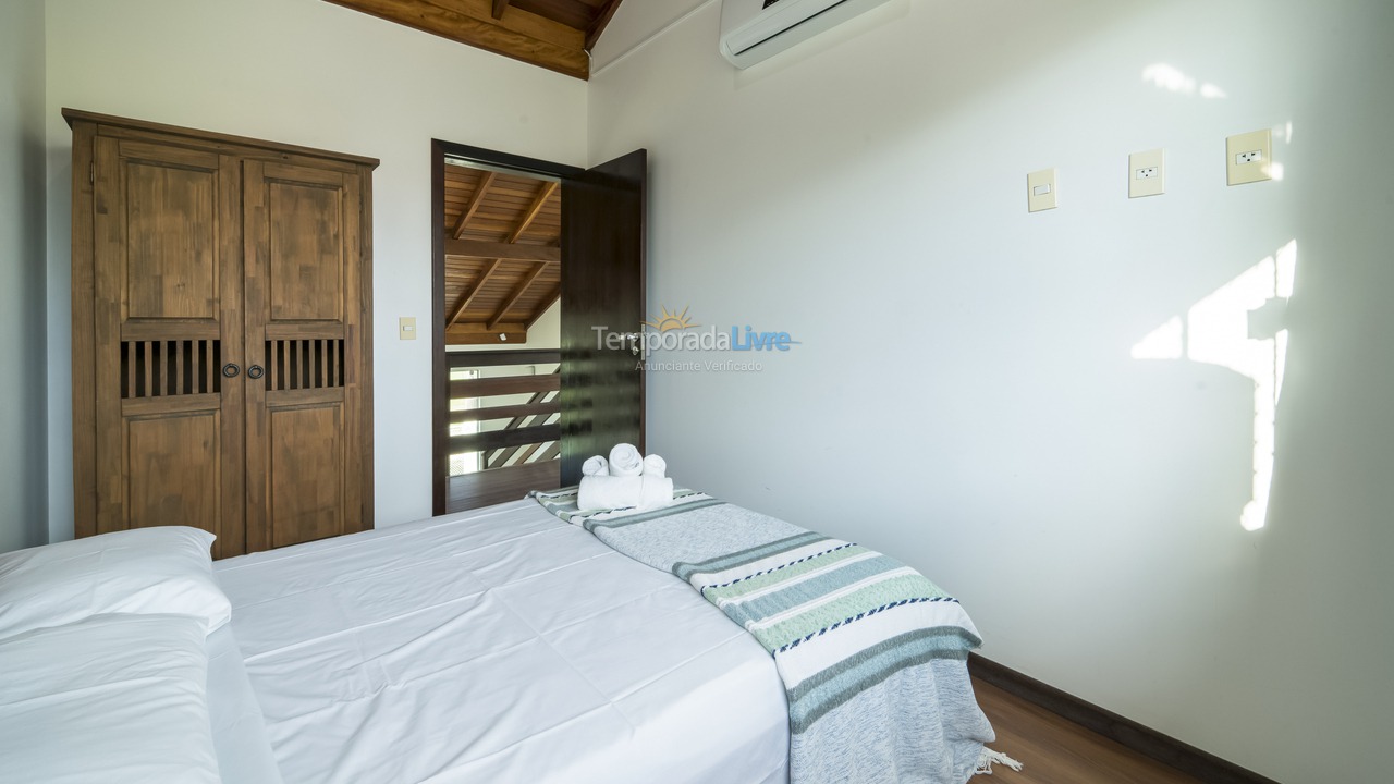 House for vacation rental in Bombinhas (Canto Grande)