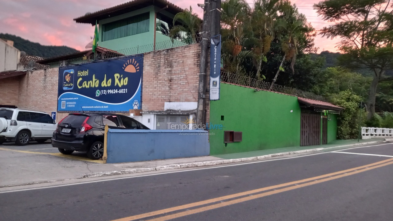Casa para aluguel de temporada em São Sebastião (Maresias)