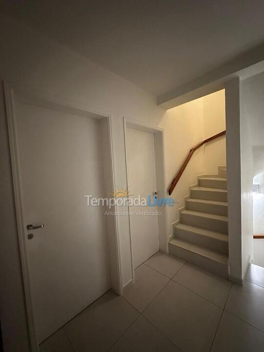 Casa para aluguel de temporada em Ubatuba (Saco da Ribeira)