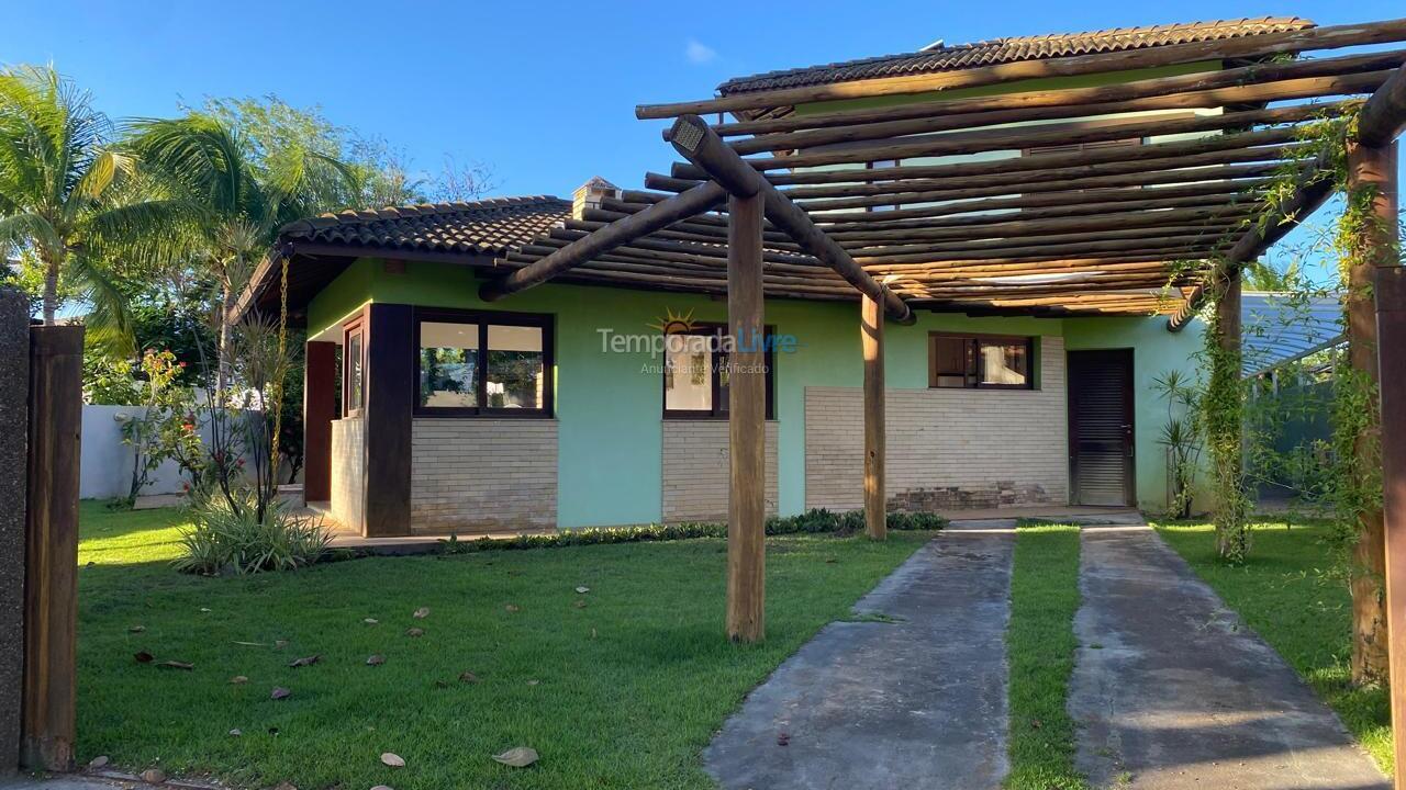 Casa para aluguel de temporada em Camaçari (Itacimirim)
