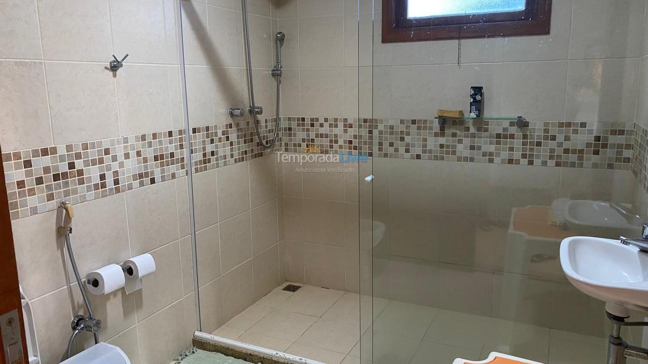 Casa para aluguel de temporada em Camaçari (Itacimirim)