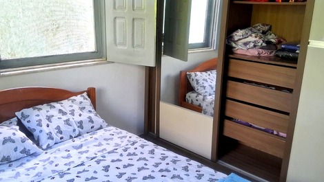 Aconchegante apt proximo praia Taquary Guaibim, mobiliado para 4 pess.