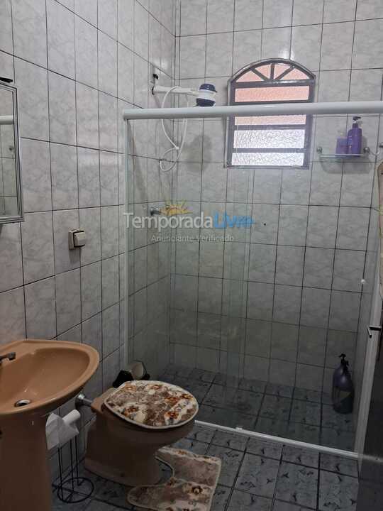 Casa para aluguel de temporada em Caraguatatuba (Jardim das Gaivotas)