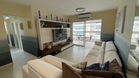 Apartamento em Riviera a 70 metros da praia