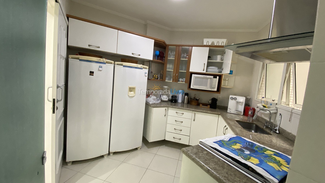 Apartamento para aluguel de temporada em Bertioga (Riviera de São Lourenço)