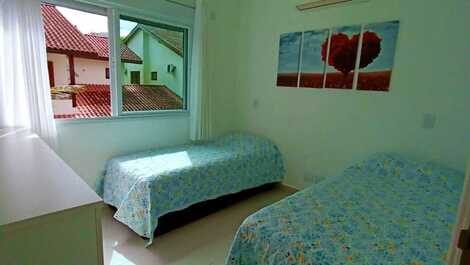 HOUSE WITHIN A CONDOMINIUM IN THE HEART OF JUQUEHY