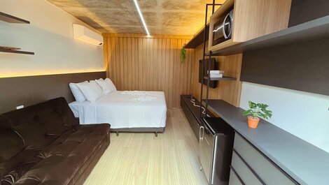 Setai Yacht Garden I By Almare Flats