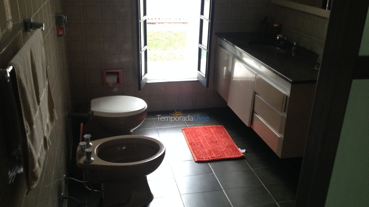 House for vacation rental in Guarujá (Praia do Pernambuco)