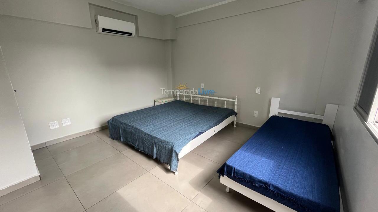 Apartment for vacation rental in Praia Grande (Canto do Forte)