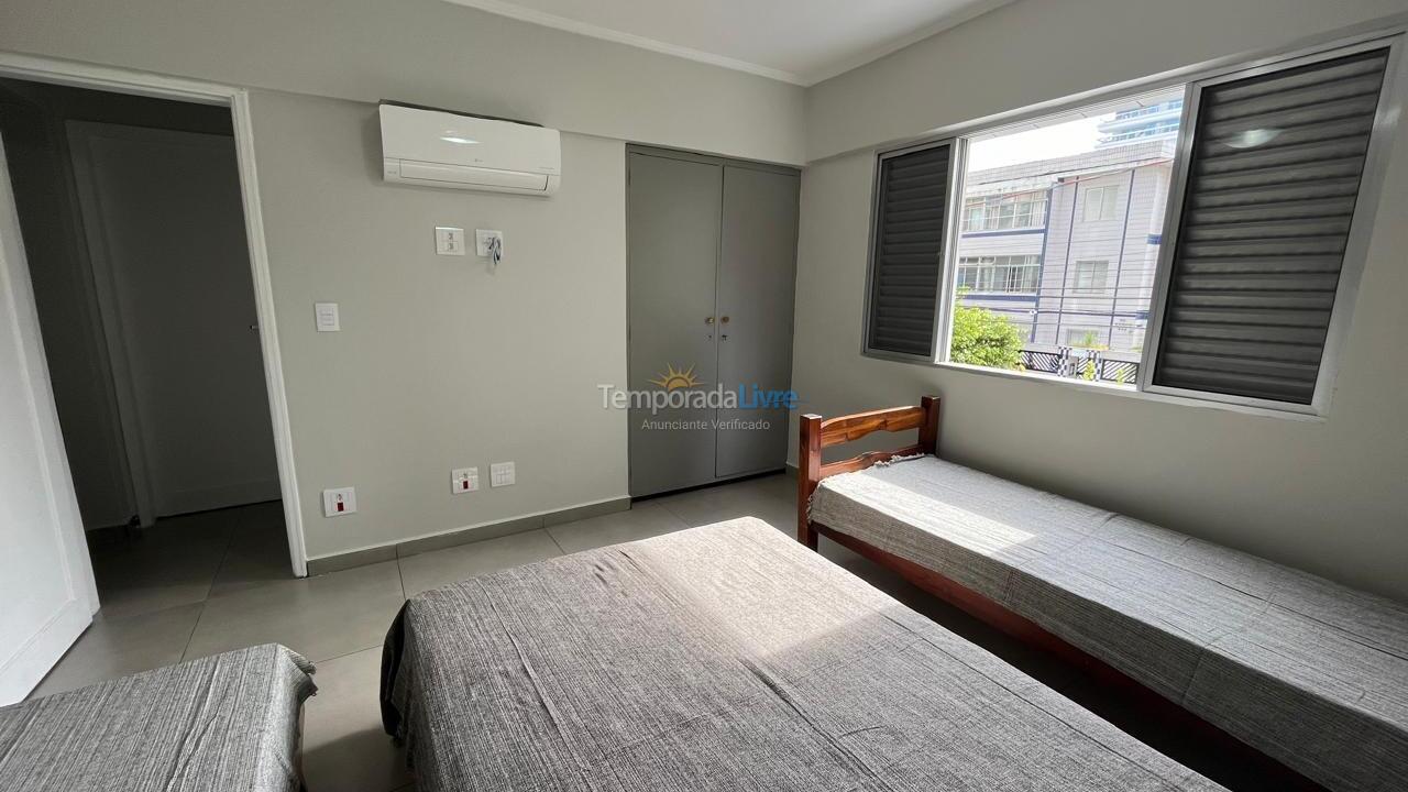 Apartment for vacation rental in Praia Grande (Canto do Forte)