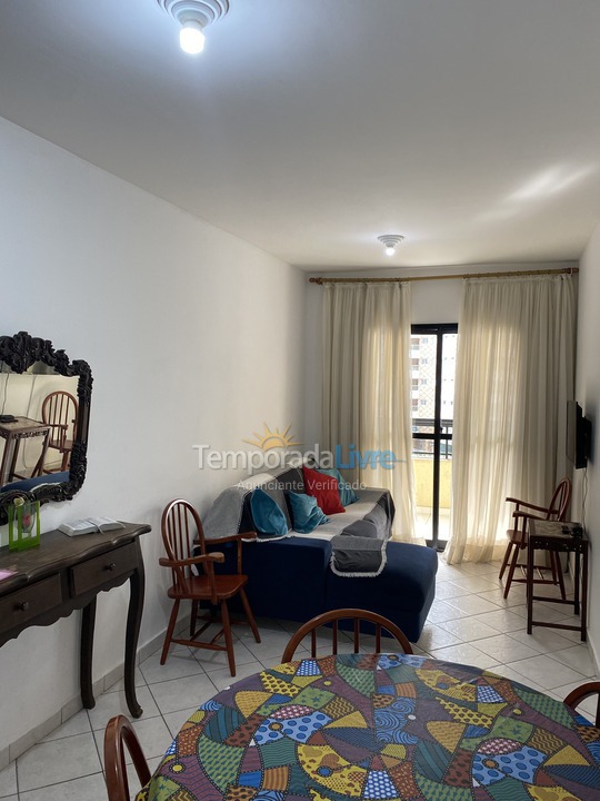 Apartamento para aluguel de temporada em Praia Grande (Aviação)