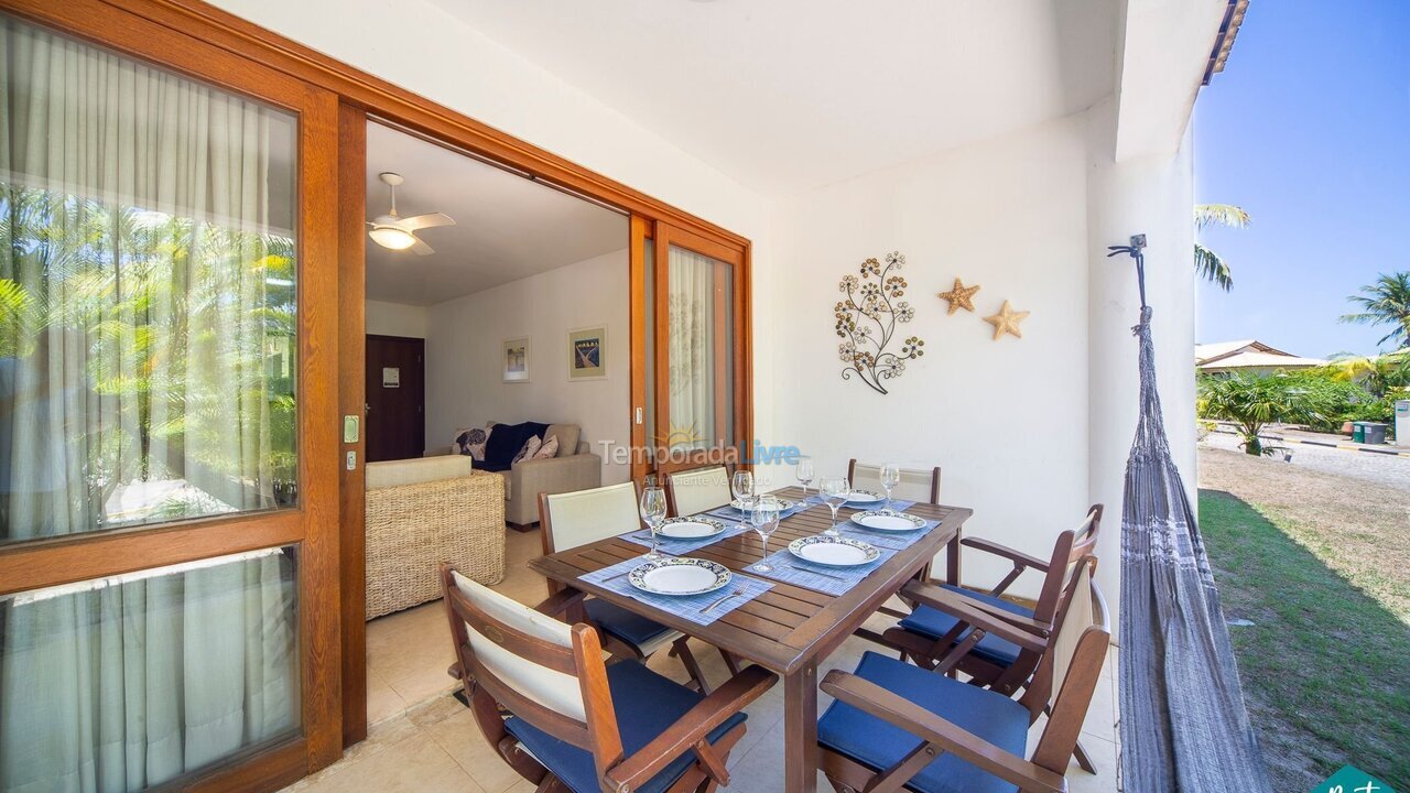 Apartamento para aluguel de temporada em Mata de São João (Imbassaí)