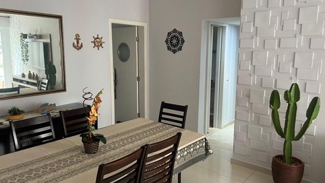 Apt. TOP Pé areia Praia Pitangueiras/ Praia Enseada/ Mirante Maluf