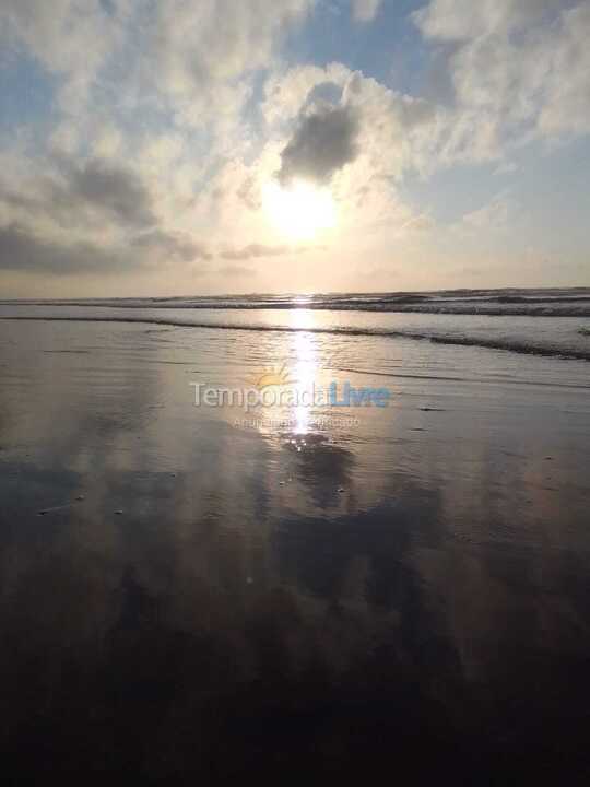 Casa para aluguel de temporada em Itanhaém (Cibratel II)