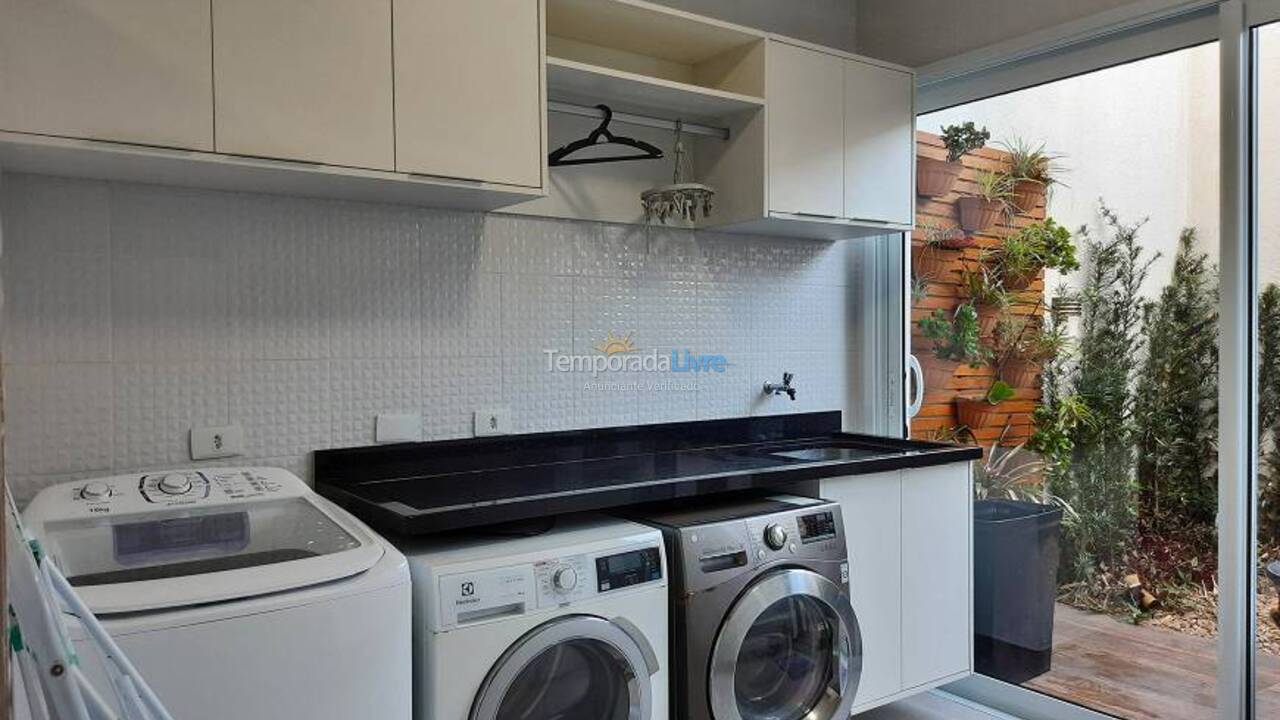 Casa para aluguel de temporada em São Sebastião (Juquehy)