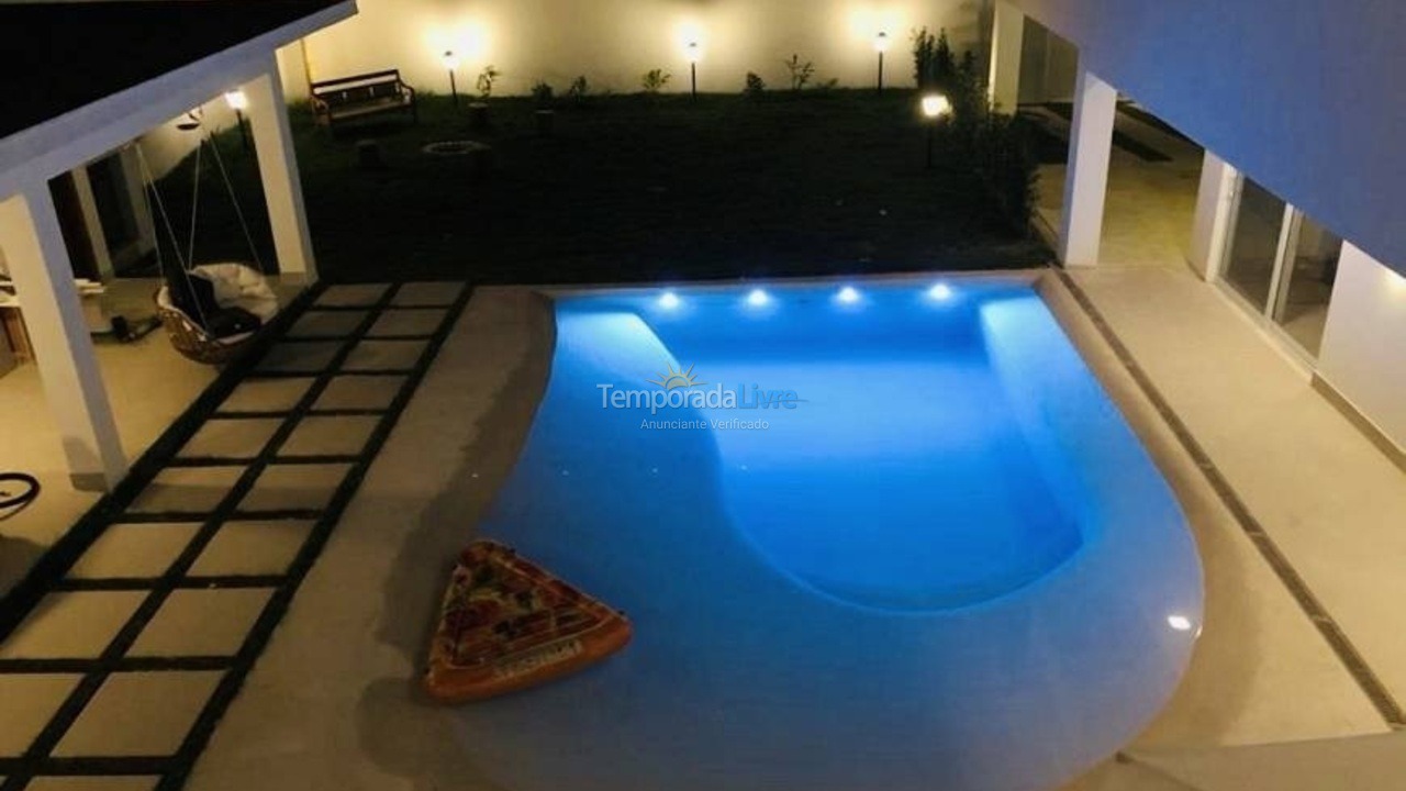 Casa para aluguel de temporada em São Sebastião (Juquehy)