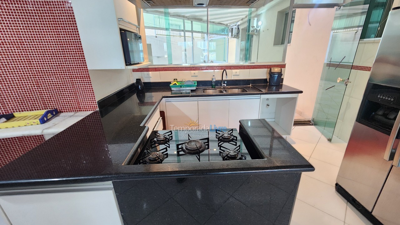 Apartment for vacation rental in Guarujá (Pitangueiras)