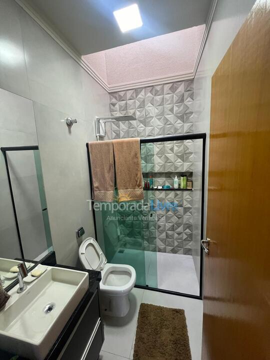 Casa para alquiler de vacaciones em Paiçandu (Jardim Madrid)