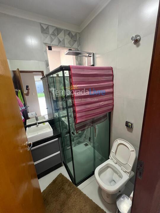 Casa para alquiler de vacaciones em Paiçandu (Jardim Madrid)