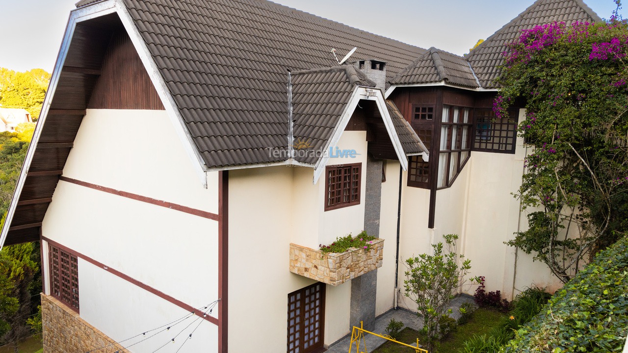 Casa para alquiler de vacaciones em Campos do Jordão (Vila Inglesa)