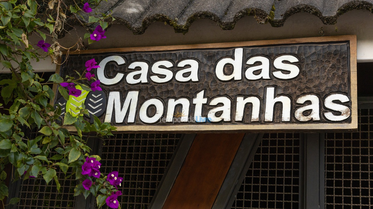 Casa para alquiler de vacaciones em Campos do Jordão (Vila Inglesa)