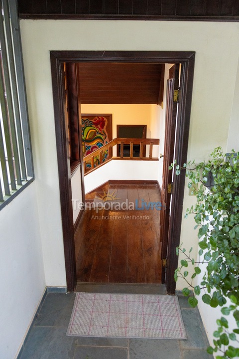 Casa para alquiler de vacaciones em Campos do Jordão (Vila Inglesa)