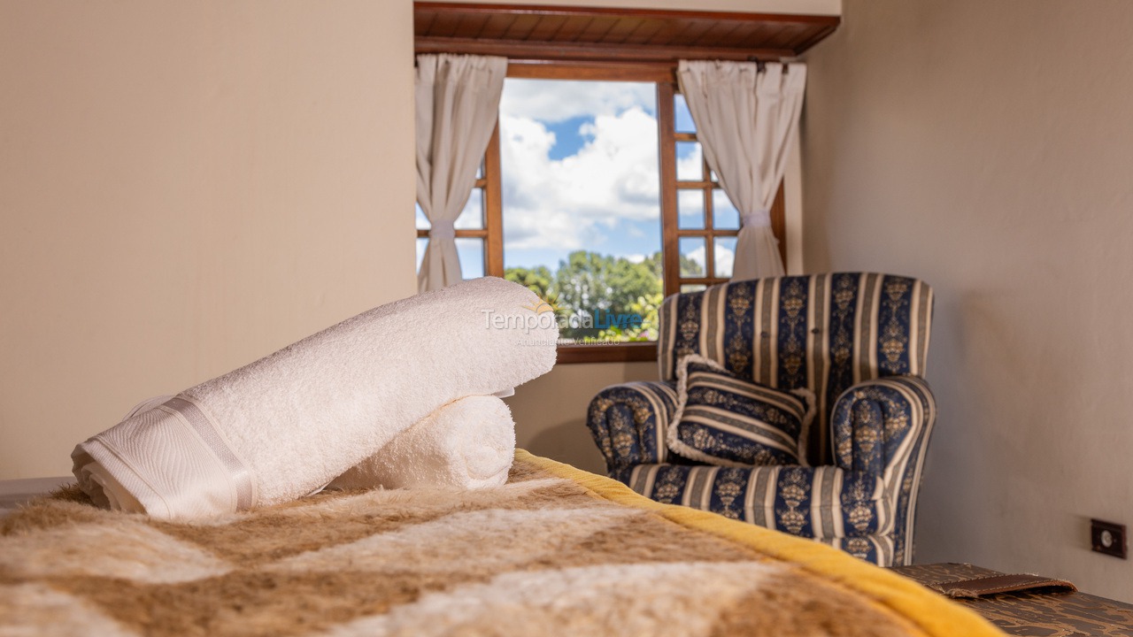 Casa para alquiler de vacaciones em Campos do Jordão (Vila Inglesa)