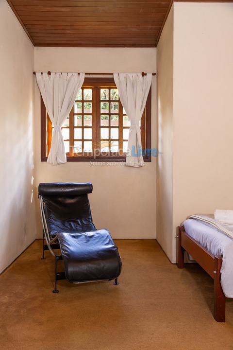 Casa para alquiler de vacaciones em Campos do Jordão (Vila Inglesa)