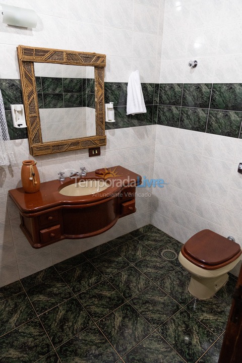 Casa para alquiler de vacaciones em Campos do Jordão (Vila Inglesa)