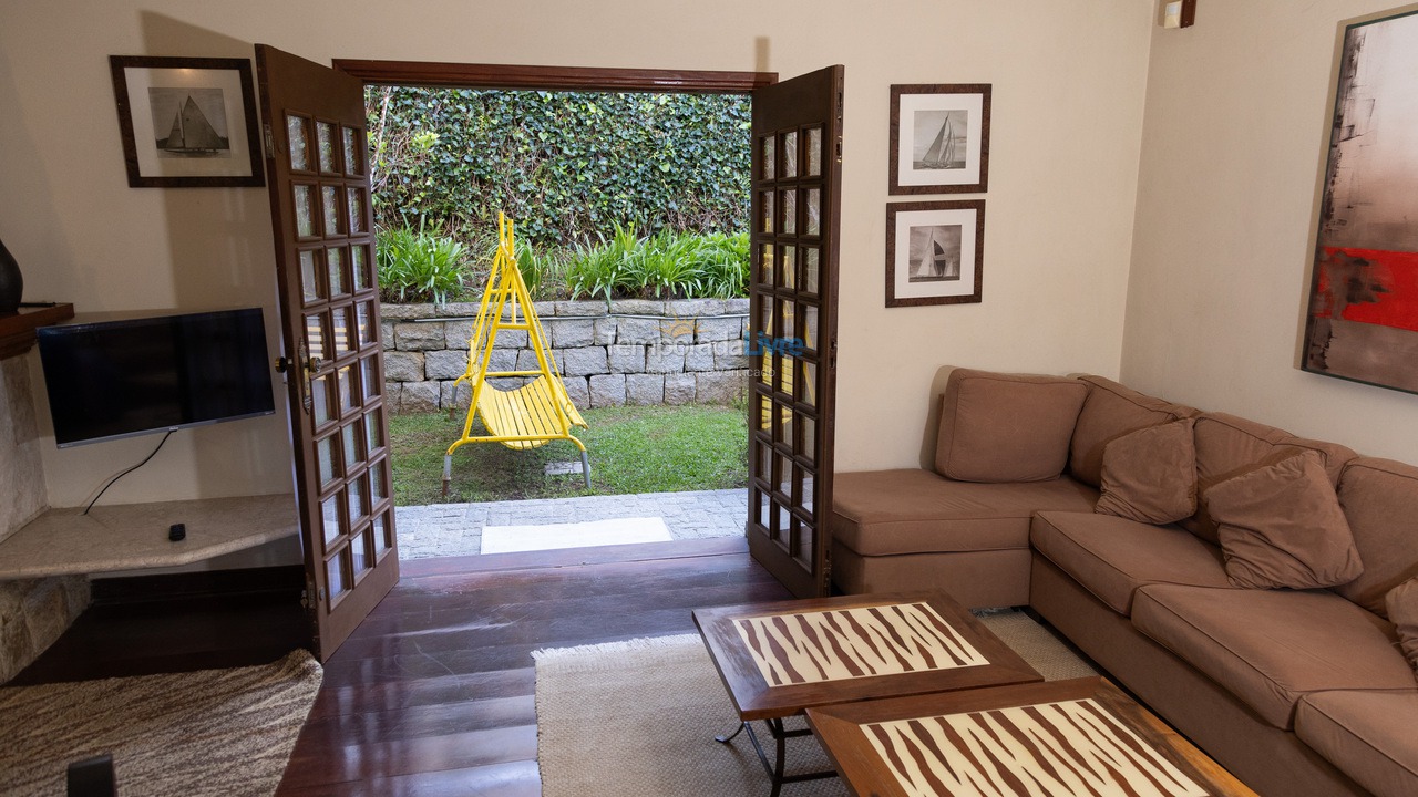 Casa para alquiler de vacaciones em Campos do Jordão (Vila Inglesa)