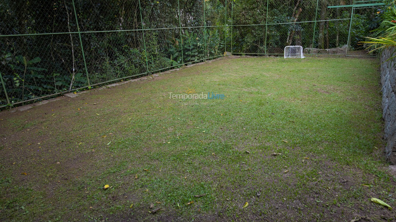 Casa para alquiler de vacaciones em Campos do Jordão (Vila Inglesa)