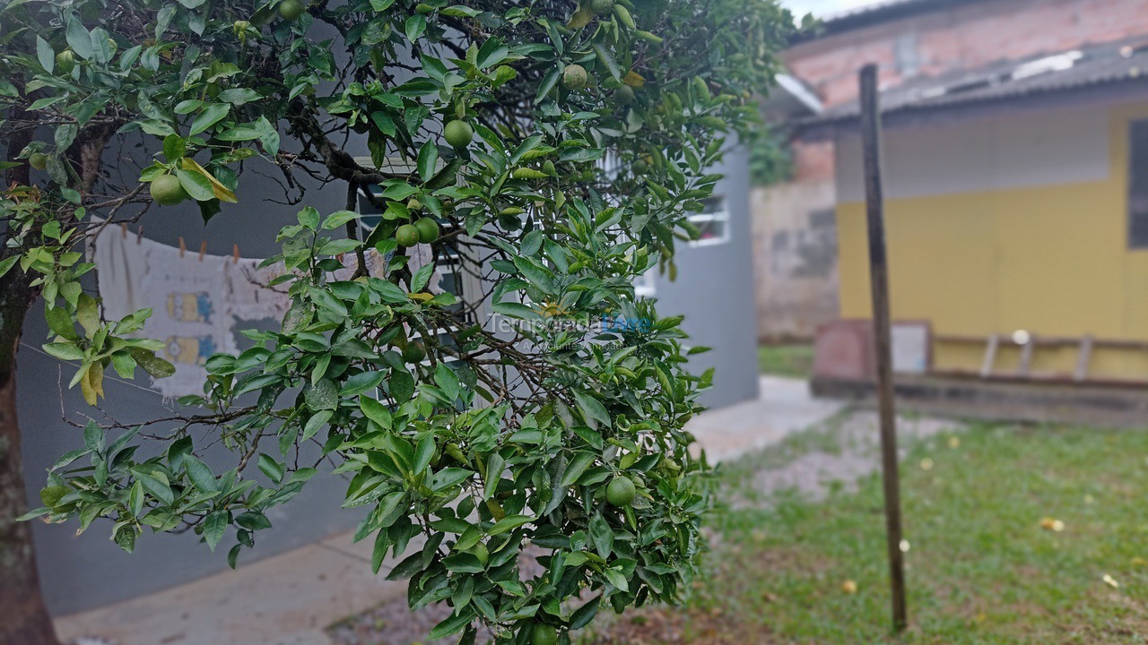 Casa para aluguel de temporada em Piraquara (Jardim Santa Monica)