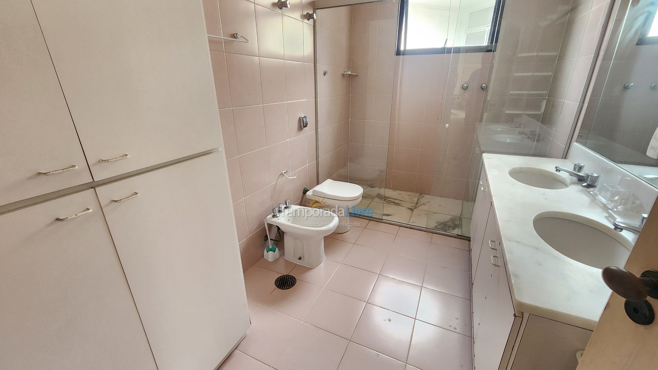 Casa para aluguel de temporada em Guarujá (Enseada)