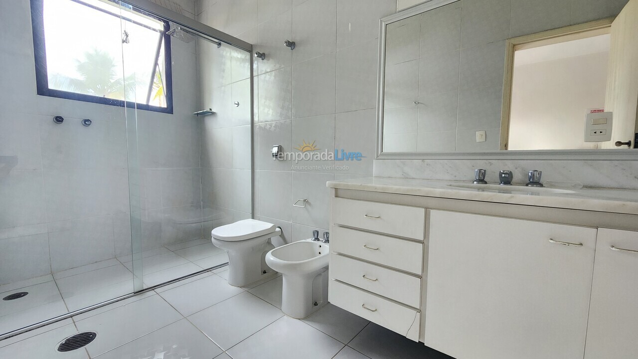 Casa para aluguel de temporada em Guarujá (Enseada)