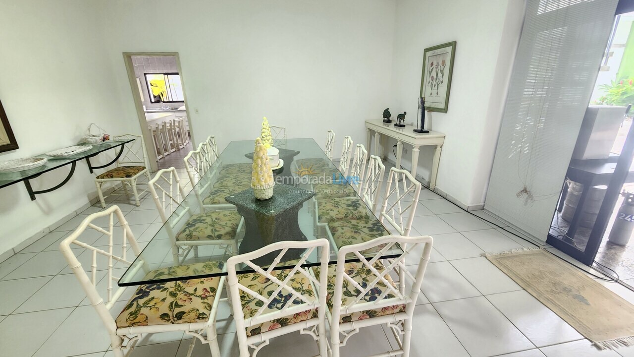 Casa para aluguel de temporada em Guarujá (Enseada)