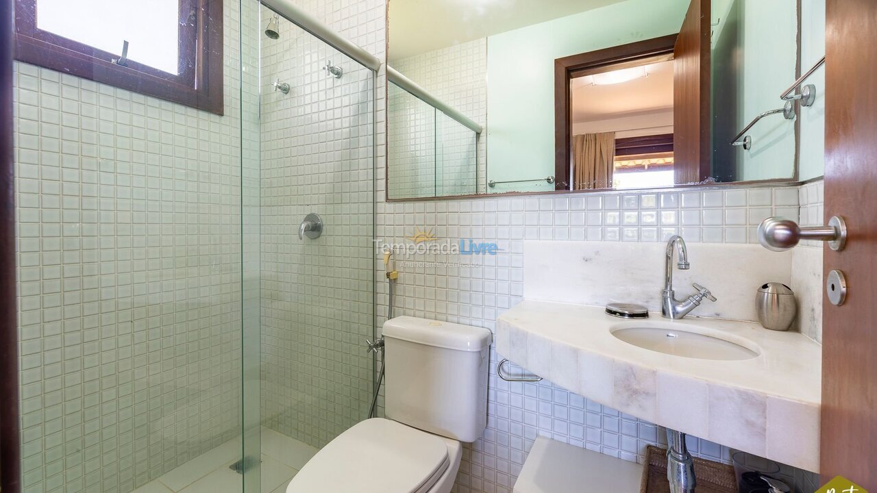 Apartamento para aluguel de temporada em Mata de São João (Imbassaí)