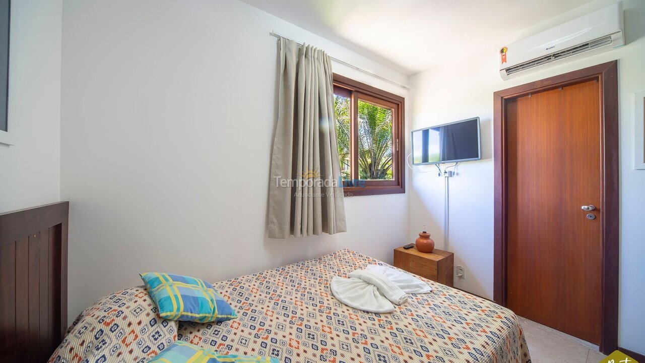 Apartamento para aluguel de temporada em Mata de São João (Imbassaí)