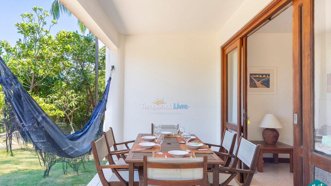 Apartamento para aluguel de temporada em Mata de São João (Imbassaí)