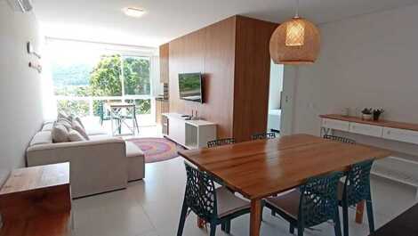 CASA DENTRO DE CONDOMINIO - PLAYA CAMBURI