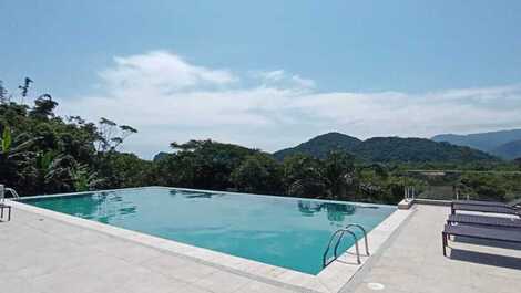 CASA DENTRO DE CONDOMINIO - PLAYA CAMBURI